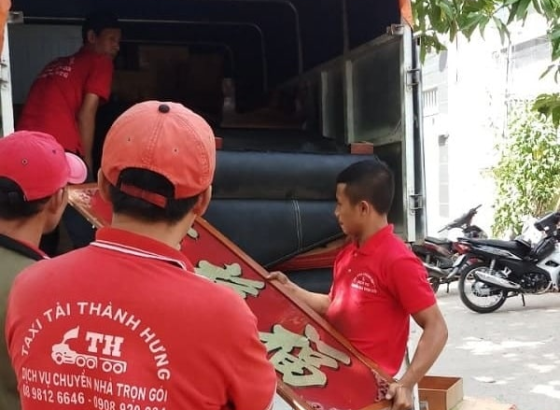 Dịch vụ cho thuê taxi tải chuyển nhà tại TPHCM